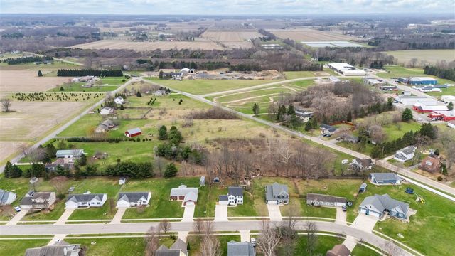 1134 Sonoma Court, Baroda, MI 49101