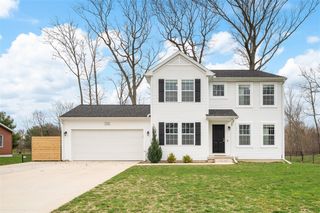 1134 Sonoma Court, Baroda, MI 49101