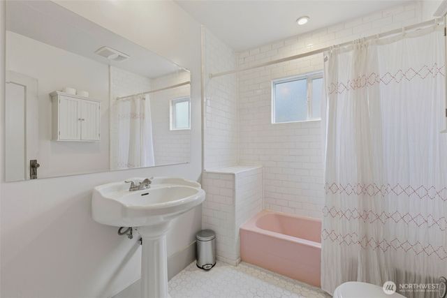 2320 S 12th Street, Tacoma, WA 98405