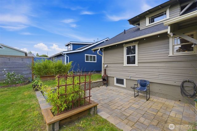 2320 S 12th Street, Tacoma, WA 98405