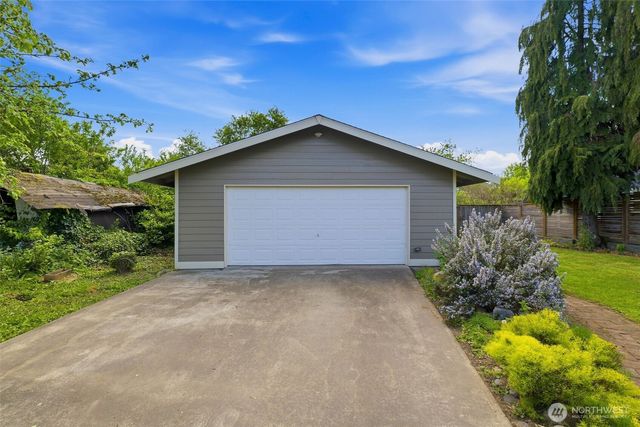 2320 S 12th Street, Tacoma, WA 98405