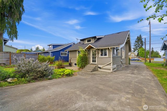 2320 S 12th Street, Tacoma, WA 98405