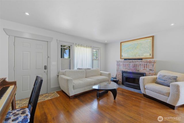 2320 S 12th Street, Tacoma, WA 98405