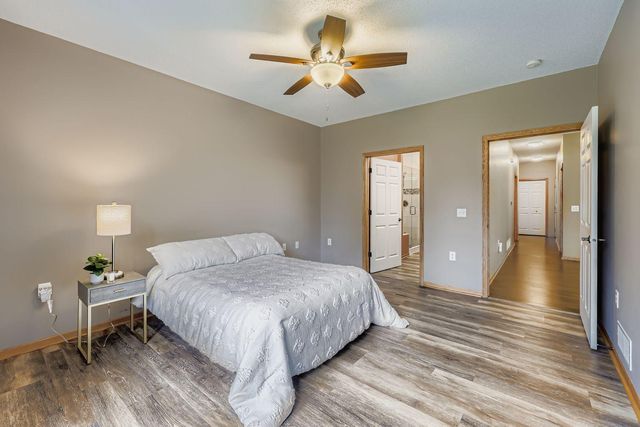 365 Hayes Drive 30, Hastings, MN 55033