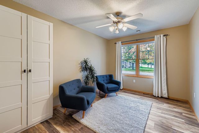 365 Hayes Drive 30, Hastings, MN 55033