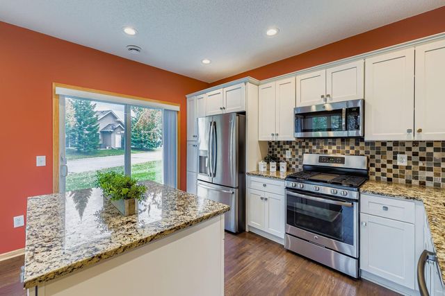 365 Hayes Drive 30, Hastings, MN 55033