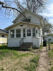 3113 9 1/2 Street, Rock Island, IL 61201