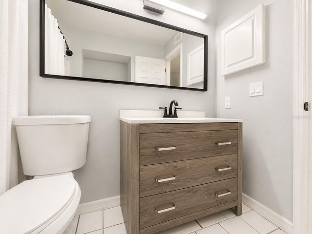 2400 FEATHER SOUND DRIVE 223, Clearwater, FL 33762