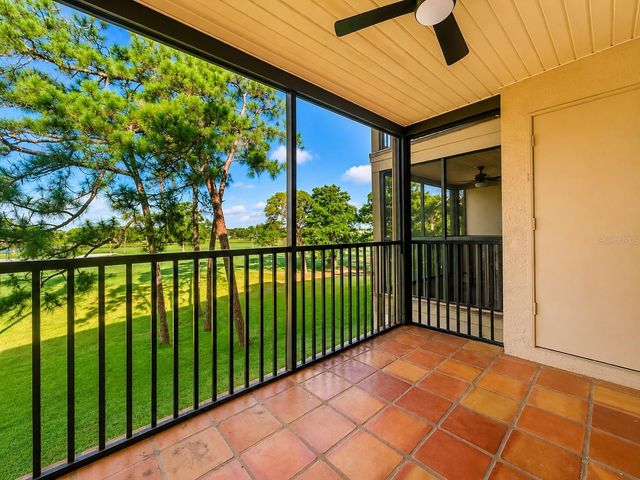 2400 FEATHER SOUND DRIVE 223, Clearwater, FL 33762