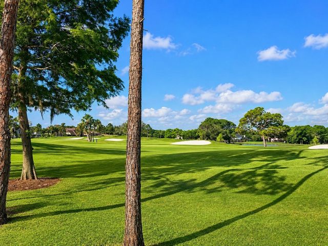 2400 FEATHER SOUND DRIVE 223, Clearwater, FL 33762