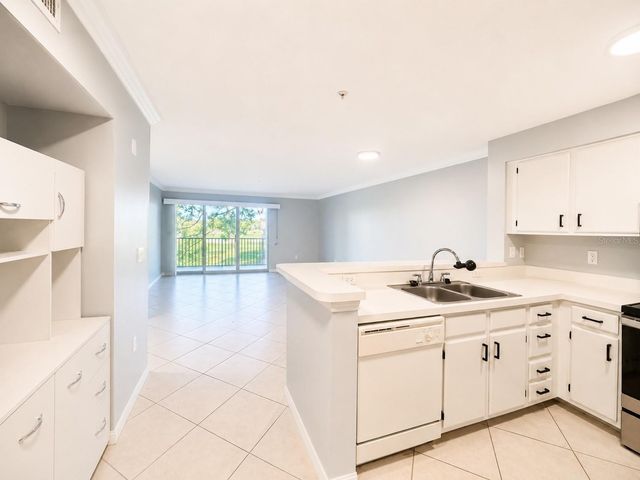 2400 FEATHER SOUND DRIVE 223, Clearwater, FL 33762