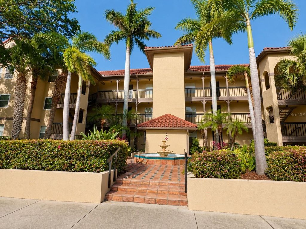 2400 FEATHER SOUND DRIVE 223, Clearwater, FL 33762