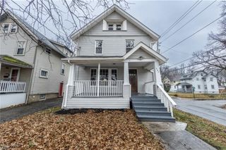 985 Bloomfield Avenue, Akron, OH 44302