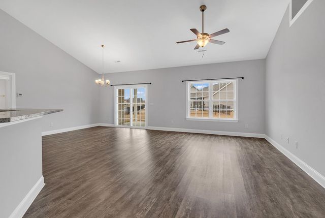 4225 Woodcliffe Dr., Conway, SC 29526