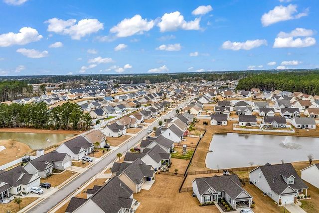 4225 Woodcliffe Dr., Conway, SC 29526