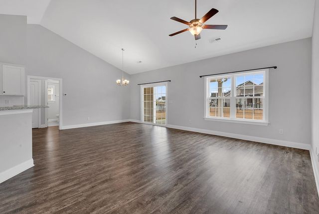 4225 Woodcliffe Dr., Conway, SC 29526