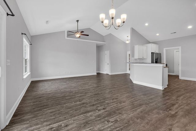 4225 Woodcliffe Dr., Conway, SC 29526