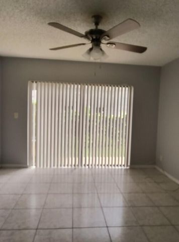 9286 NW 40th Street, Coral Springs, FL 33065