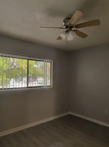 9286 NW 40th Street, Coral Springs, FL 33065