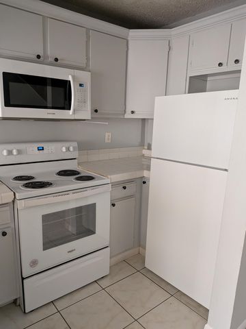 9286 NW 40th Street, Coral Springs, FL 33065