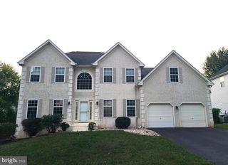 52 LYNAM LOOKOUT DR, Newark, DE 19702