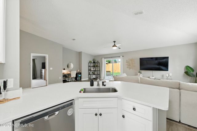 12540 KNOLLCREST Court, Jacksonville, FL 32225