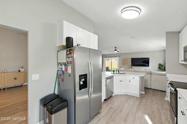 12540 KNOLLCREST Court, Jacksonville, FL 32225