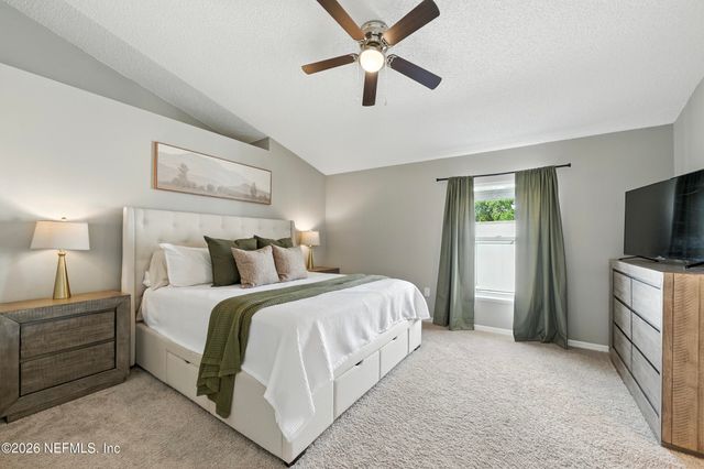 12540 KNOLLCREST Court, Jacksonville, FL 32225