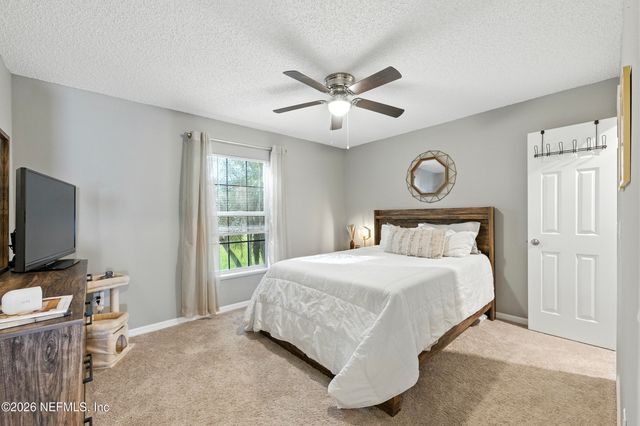 12540 KNOLLCREST Court, Jacksonville, FL 32225