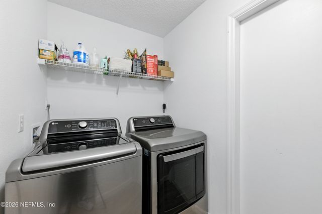 12540 KNOLLCREST Court, Jacksonville, FL 32225