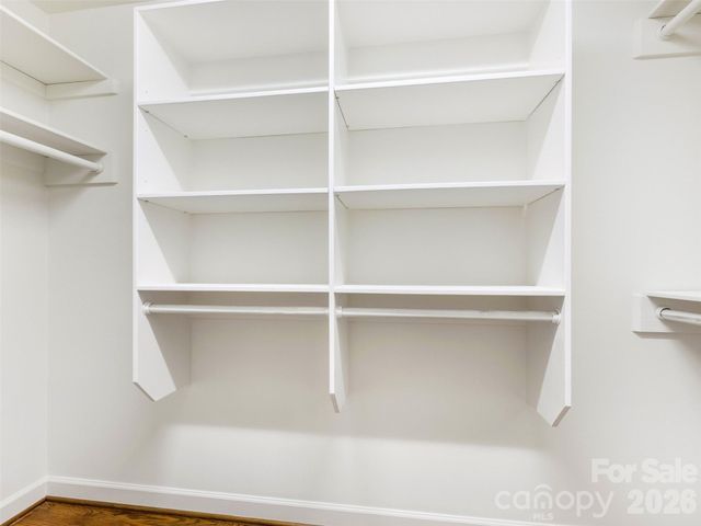 5020 Glenbrier Drive, Charlotte, NC 28212