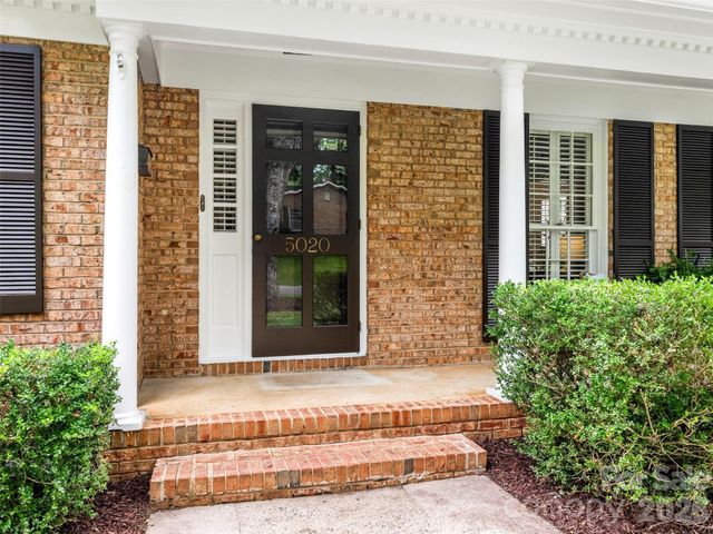 5020 Glenbrier Drive, Charlotte, NC 28212