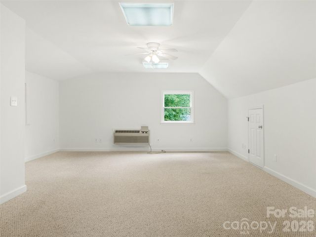 5020 Glenbrier Drive, Charlotte, NC 28212