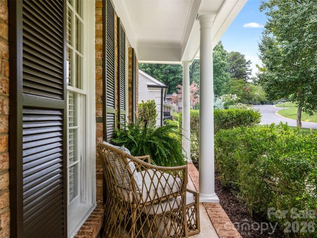 5020 Glenbrier Drive, Charlotte, NC 28212