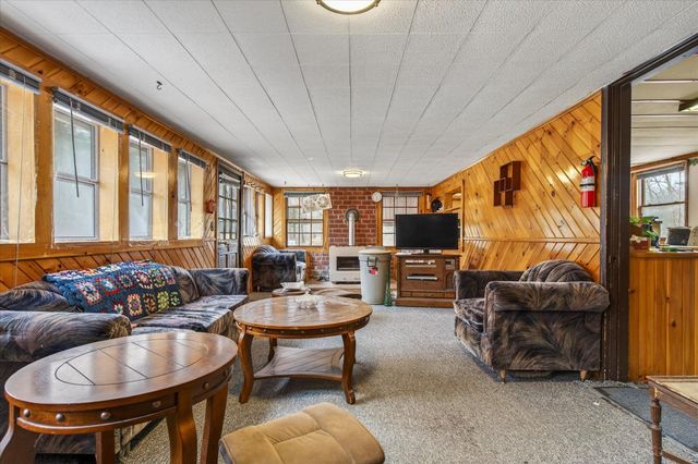 1343 Chelsea Road, Corinth, VT 05039
