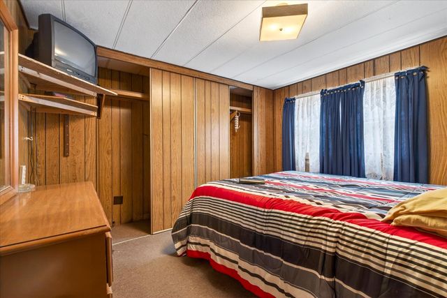 1343 Chelsea Road, Corinth, VT 05039