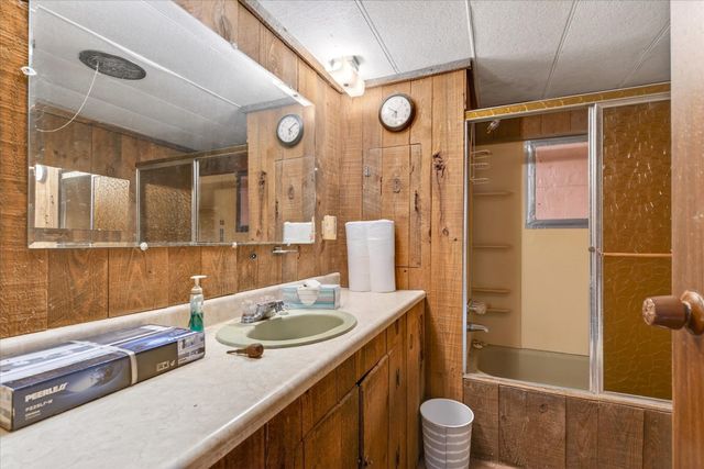 1343 Chelsea Road, Corinth, VT 05039
