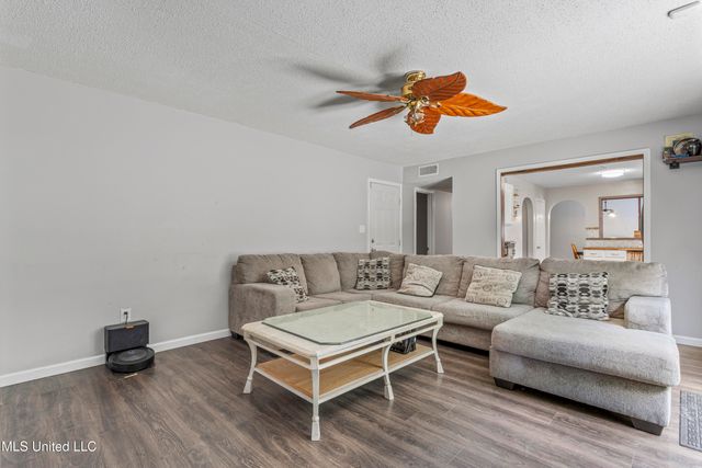 10510 Steeplechase Drive, Gulfport, MS 39503