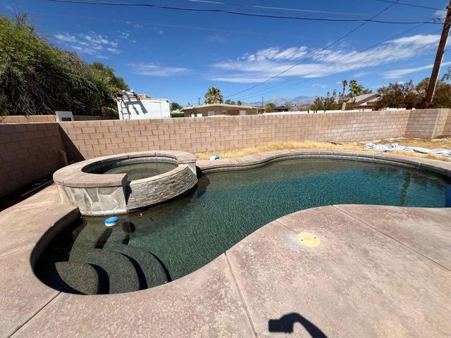 16355 ViA Corto E, Desert Hot Springs, CA 92240