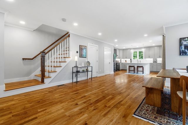 26 Neponset Ave 26, Boston, MA 02131