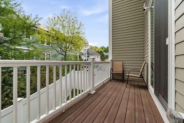 26 Neponset Ave 26, Boston, MA 02131