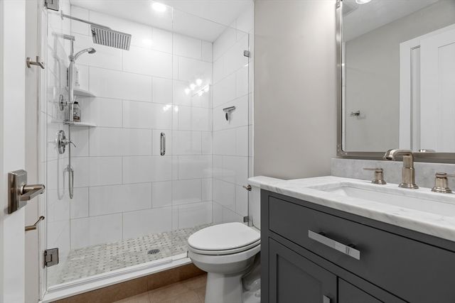 26 Neponset Ave 26, Boston, MA 02131