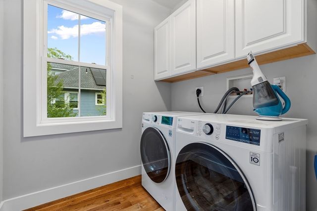 26 Neponset Ave 26, Boston, MA 02131