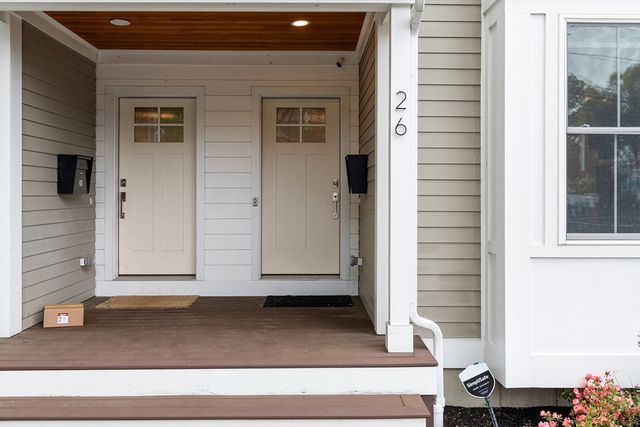 26 Neponset Ave 26, Boston, MA 02131