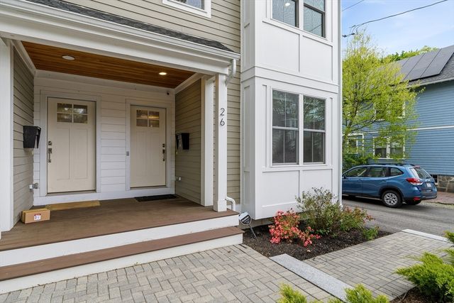 26 Neponset Ave 26, Boston, MA 02131