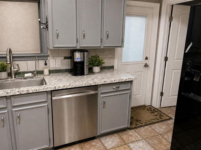 718 Rampart Street, Lake Charles, LA 70607