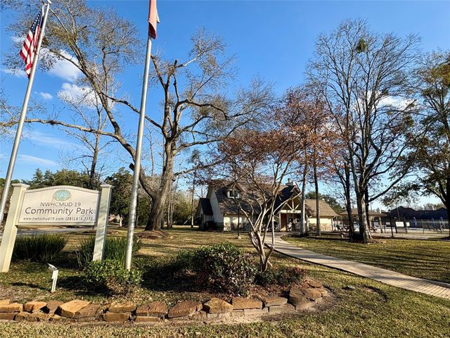 7631 Post Bridge Road, Spring, TX 77389