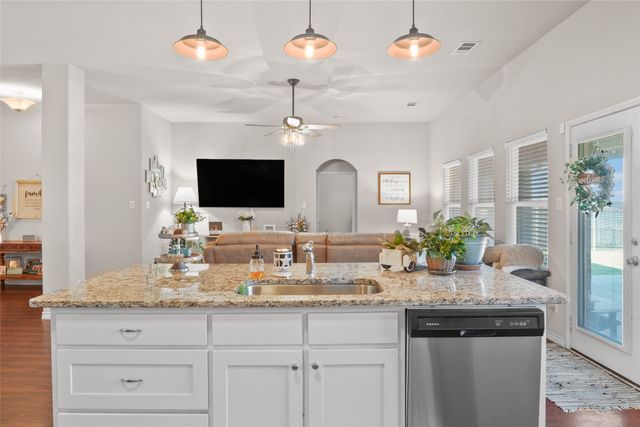 4126 Bridle Path, Sanger, TX 76266