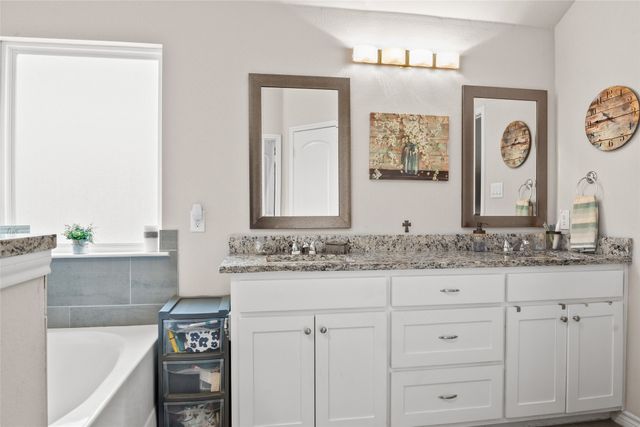 4126 Bridle Path, Sanger, TX 76266