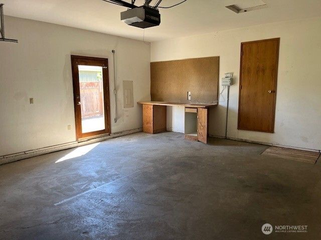 434 SE Stanford Pl, College Place, WA 99324